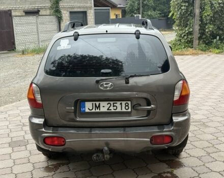 Сірий Хендай Санта Фе, об'ємом двигуна 2 л та пробігом 444 тис. км за 2500 $, фото 5 на Automoto.ua