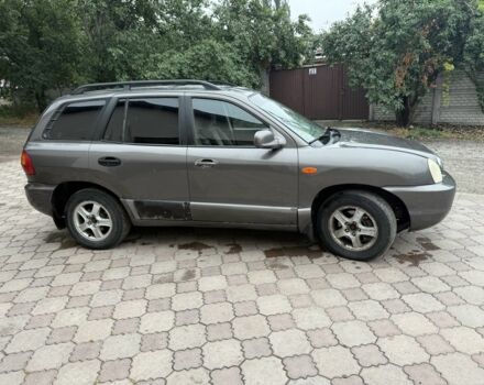 Сірий Хендай Санта Фе, об'ємом двигуна 2 л та пробігом 444 тис. км за 2500 $, фото 3 на Automoto.ua