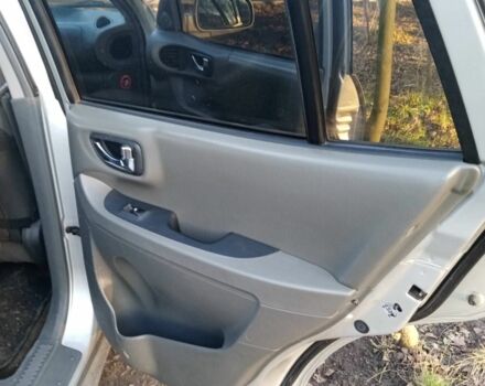 Сірий Хендай Санта Фе, об'ємом двигуна 2.4 л та пробігом 270 тис. км за 6300 $, фото 10 на Automoto.ua