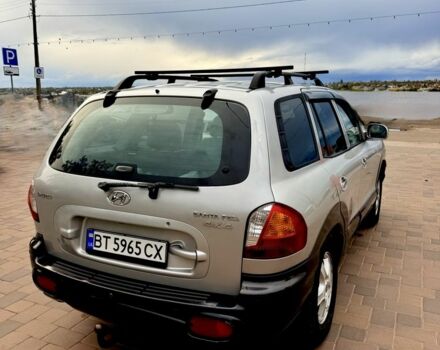 Серый Хендай Санта Фе, объемом двигателя 3.5 л и пробегом 319 тыс. км за 5300 $, фото 2 на Automoto.ua