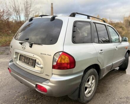 Серый Хендай Санта Фе, объемом двигателя 2 л и пробегом 200 тыс. км за 3200 $, фото 7 на Automoto.ua