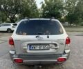 Серый Хендай Санта Фе, объемом двигателя 2 л и пробегом 200 тыс. км за 2800 $, фото 3 на Automoto.ua