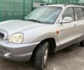 Серый Хендай Санта Фе, объемом двигателя 2 л и пробегом 200 тыс. км за 3200 $, фото 1 на Automoto.ua