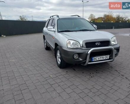 Серый Хендай Санта Фе, объемом двигателя 1.99 л и пробегом 300 тыс. км за 5650 $, фото 5 на Automoto.ua