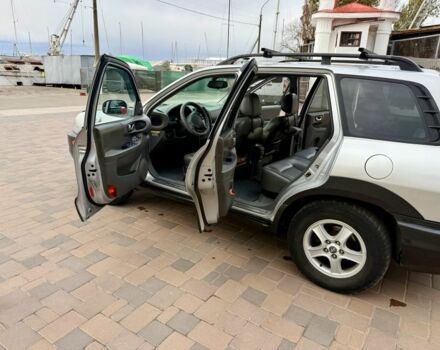 Серый Хендай Санта Фе, объемом двигателя 3.5 л и пробегом 319 тыс. км за 5300 $, фото 3 на Automoto.ua