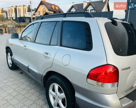 Серый Хендай Санта Фе, объемом двигателя 2.4 л и пробегом 262 тыс. км за 6900 $, фото 59 на Automoto.ua