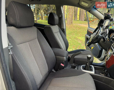 Серый Хендай Санта Фе, объемом двигателя 2.2 л и пробегом 290 тыс. км за 8700 $, фото 20 на Automoto.ua