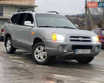 Сірий Хендай Санта Фе, об'ємом двигуна 1.99 л та пробігом 320 тис. км за 6200 $, фото 1 на Automoto.ua
