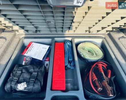 Серый Хендай Санта Фе, объемом двигателя 2.4 л и пробегом 262 тыс. км за 6900 $, фото 25 на Automoto.ua