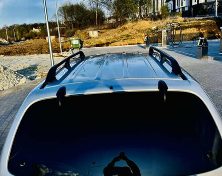 Серый Хендай Санта Фе, объемом двигателя 2.4 л и пробегом 262 тыс. км за 6900 $, фото 9 на Automoto.ua