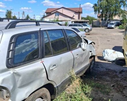 Сірий Хендай Санта Фе, об'ємом двигуна 2 л та пробігом 200 тис. км за 1500 $, фото 5 на Automoto.ua