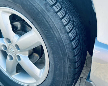 Серый Хендай Санта Фе, объемом двигателя 2.4 л и пробегом 262 тыс. км за 6900 $, фото 66 на Automoto.ua