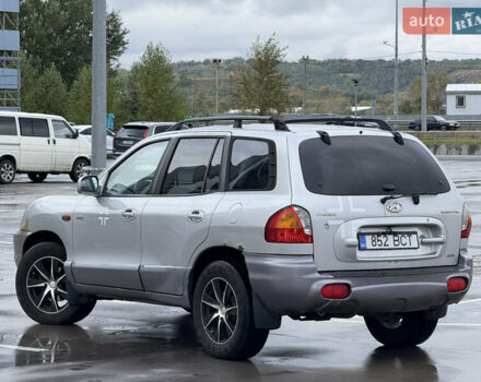 Серый Хендай Санта Фе, объемом двигателя 1.99 л и пробегом 299 тыс. км за 3999 $, фото 7 на Automoto.ua