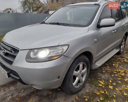 Сірий Хендай Санта Фе, об'ємом двигуна 2.2 л та пробігом 283 тис. км за 5700 $, фото 4 на Automoto.ua