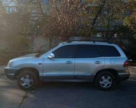 Сірий Хендай Санта Фе, об'ємом двигуна 2.35 л та пробігом 264 тис. км за 5200 $, фото 9 на Automoto.ua