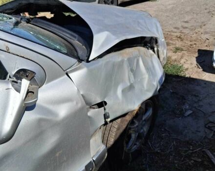 Сірий Хендай Санта Фе, об'ємом двигуна 2 л та пробігом 200 тис. км за 1500 $, фото 7 на Automoto.ua