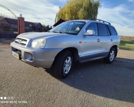 Сірий Хендай Санта Фе, об'ємом двигуна 2 л та пробігом 235 тис. км за 4099 $, фото 3 на Automoto.ua