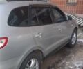 Серый Хендай Санта Фе, объемом двигателя 2.19 л и пробегом 235 тыс. км за 8300 $, фото 1 на Automoto.ua