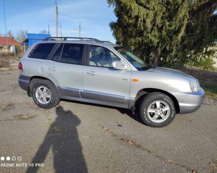 Сірий Хендай Санта Фе, об'ємом двигуна 2 л та пробігом 235 тис. км за 4099 $, фото 1 на Automoto.ua