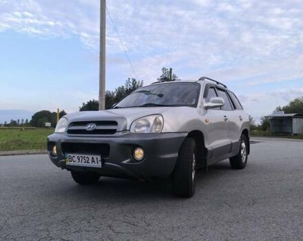 Серый Хендай Санта Фе, объемом двигателя 2 л и пробегом 388 тыс. км за 6100 $, фото 6 на Automoto.ua