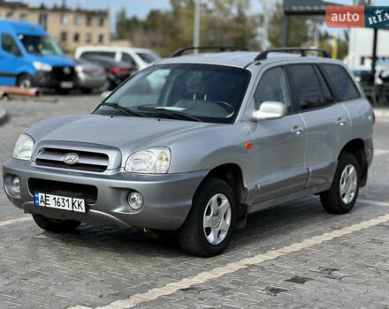 Сірий Хендай Санта Фе, об'ємом двигуна 2.4 л та пробігом 203 тис. км за 5750 $, фото 2 на Automoto.ua