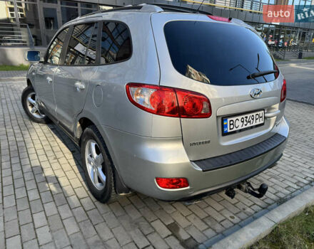 Серый Хендай Санта Фе, объемом двигателя 2.2 л и пробегом 290 тыс. км за 8700 $, фото 8 на Automoto.ua