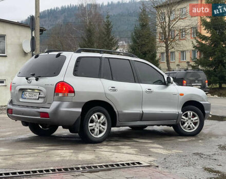 Сірий Хендай Санта Фе, об'ємом двигуна 1.99 л та пробігом 320 тис. км за 6200 $, фото 3 на Automoto.ua