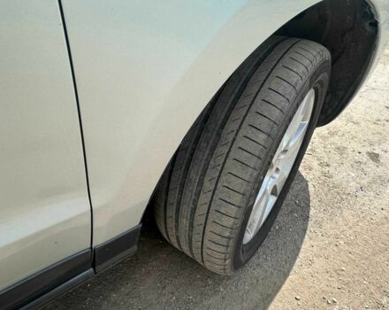 Серый Хендай Санта Фе, объемом двигателя 2.2 л и пробегом 320 тыс. км за 8200 $, фото 10 на Automoto.ua