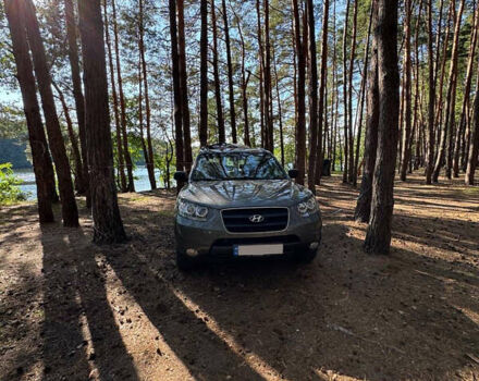 Сірий Хендай Санта Фе, об'ємом двигуна 2.19 л та пробігом 320 тис. км за 10000 $, фото 26 на Automoto.ua