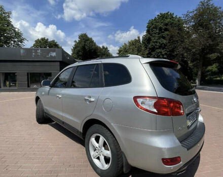 Сірий Хендай Санта Фе, об'ємом двигуна 2.19 л та пробігом 346 тис. км за 6900 $, фото 3 на Automoto.ua