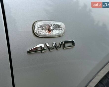 Сірий Хендай Санта Фе, об'ємом двигуна 2.19 л та пробігом 233 тис. км за 8900 $, фото 26 на Automoto.ua