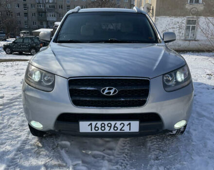 Серый Хендай Санта Фе, объемом двигателя 2.2 л и пробегом 219 тыс. км за 6500 $, фото 1 на Automoto.ua