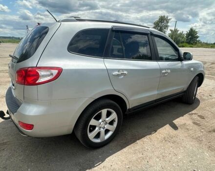 Серый Хендай Санта Фе, объемом двигателя 2.2 л и пробегом 320 тыс. км за 8200 $, фото 7 на Automoto.ua