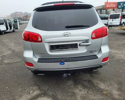 Сірий Хендай Санта Фе, об'ємом двигуна 2.2 л та пробігом 283 тис. км за 9300 $, фото 79 на Automoto.ua
