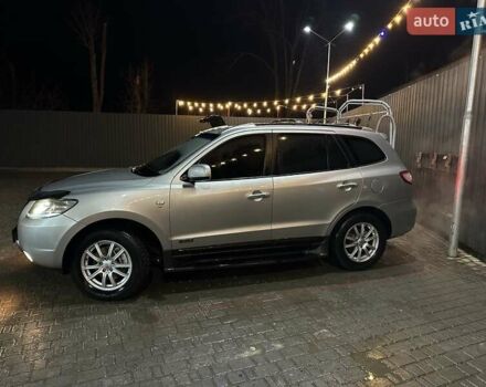 Сірий Хендай Санта Фе, об'ємом двигуна 2.2 л та пробігом 326 тис. км за 8800 $, фото 7 на Automoto.ua