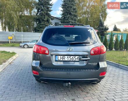 Серый Хендай Санта Фе, объемом двигателя 0 л и пробегом 300 тыс. км за 5500 $, фото 14 на Automoto.ua
