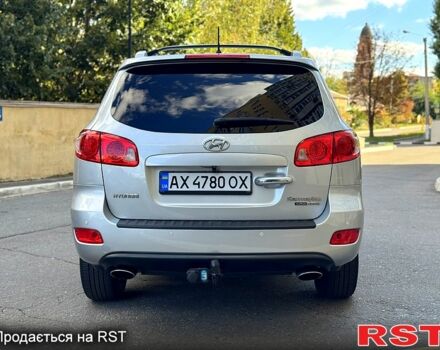 Сірий Хендай Санта Фе, об'ємом двигуна 2.2 л та пробігом 262 тис. км за 9300 $, фото 3 на Automoto.ua