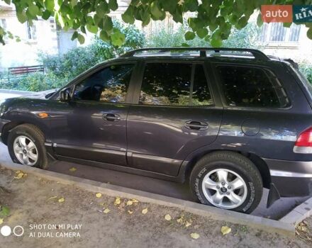 Сірий Хендай Санта Фе, об'ємом двигуна 2.4 л та пробігом 240 тис. км за 6500 $, фото 1 на Automoto.ua