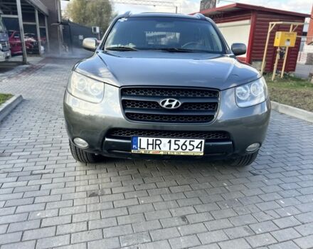 Серый Хендай Санта Фе, объемом двигателя 2.2 л и пробегом 1 тыс. км за 5555 $, фото 2 на Automoto.ua