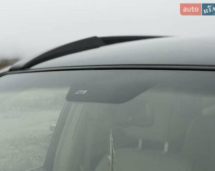 Серый Хендай Санта Фе, объемом двигателя 2.2 л и пробегом 232 тыс. км за 10555 $, фото 4 на Automoto.ua