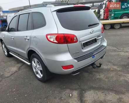 Сірий Хендай Санта Фе, об'ємом двигуна 2.2 л та пробігом 283 тис. км за 9300 $, фото 82 на Automoto.ua