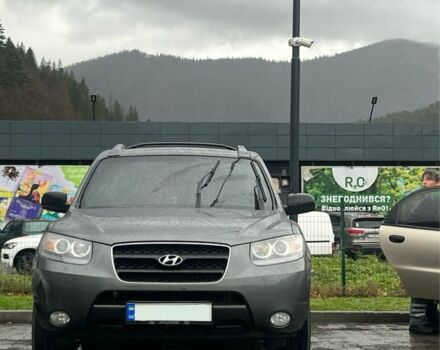 Серый Хендай Санта Фе, объемом двигателя 2.2 л и пробегом 320 тыс. км за 9800 $, фото 19 на Automoto.ua