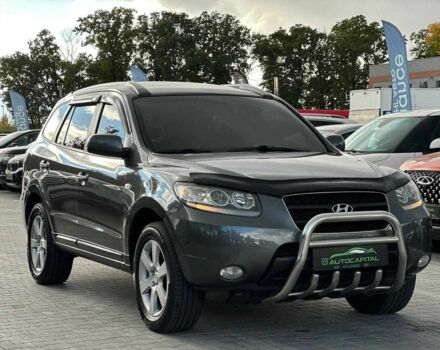 Серый Хендай Санта Фе, объемом двигателя 2.2 л и пробегом 225 тыс. км за 8990 $, фото 5 на Automoto.ua