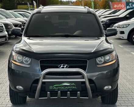 Серый Хендай Санта Фе, объемом двигателя 2.19 л и пробегом 225 тыс. км за 8990 $, фото 2 на Automoto.ua