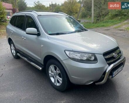 Серый Хендай Санта Фе, объемом двигателя 2.2 л и пробегом 182 тыс. км за 9450 $, фото 6 на Automoto.ua
