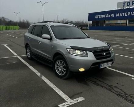 Сірий Хендай Санта Фе, об'ємом двигуна 2.2 л та пробігом 326 тис. км за 8800 $, фото 1 на Automoto.ua