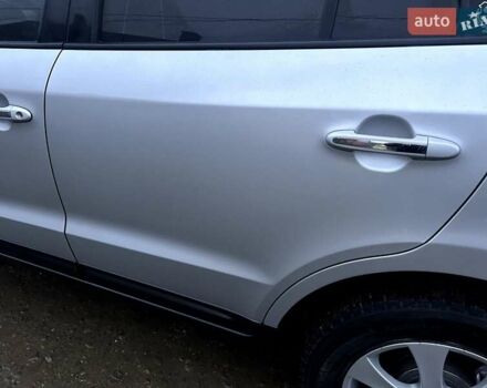 Сірий Хендай Санта Фе, об'ємом двигуна 2.2 л та пробігом 225 тис. км за 8850 $, фото 2 на Automoto.ua