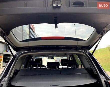 Сірий Хендай Санта Фе, об'ємом двигуна 2.19 л та пробігом 246 тис. км за 9999 $, фото 4 на Automoto.ua