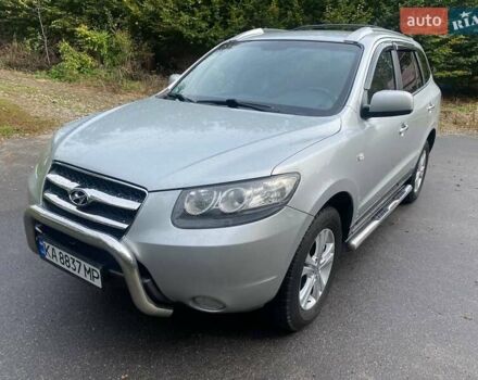 Серый Хендай Санта Фе, объемом двигателя 2.2 л и пробегом 182 тыс. км за 9450 $, фото 4 на Automoto.ua