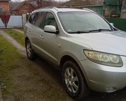 Серый Хендай Санта Фе, объемом двигателя 2.19 л и пробегом 323 тыс. км за 7990 $, фото 10 на Automoto.ua